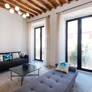 Tour Apartment- Elegance & Confort In The Historic Center , Malaga Spain